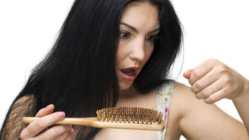 Saç Dökülmesini Sonlandıran Faydalı Besinler Nedir?